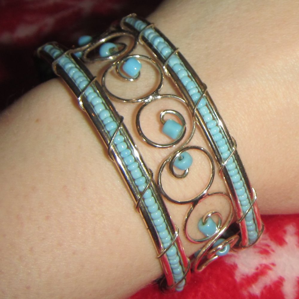 Silver Filigree Wire 1" Cuff Bangle with Turquoise Color Blue Beads